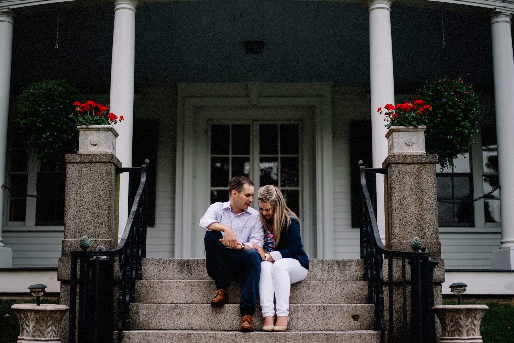 engagement photo at glen magna farms