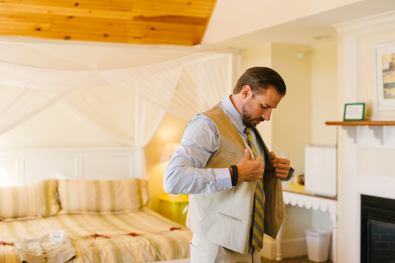 Wedding on Peak's Island | www.callanphoto.com