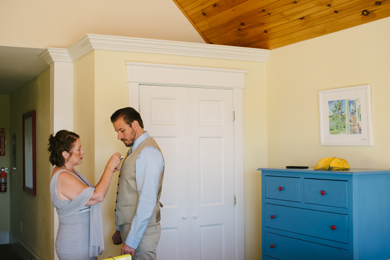 Wedding on Peak's Island | www.callanphoto.com