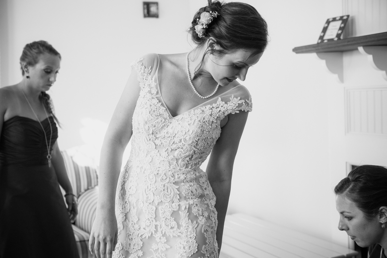 Wedding on Peak's Island | www.callanphoto.com