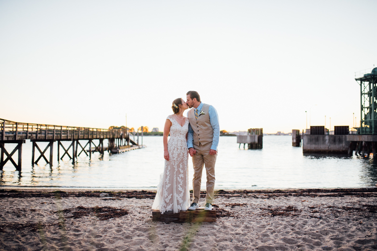 Wedding on Peak's Island | www.callanphoto.com