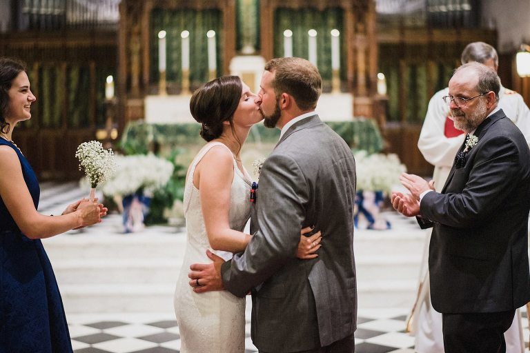 mountain meadows lodge wedding,