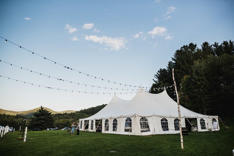 mountain meadows lodge wedding,