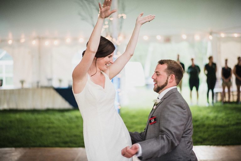 mountain meadows lodge wedding,