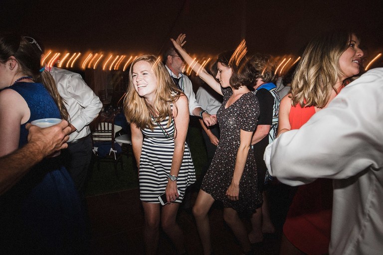 mountain meadows lodge wedding,