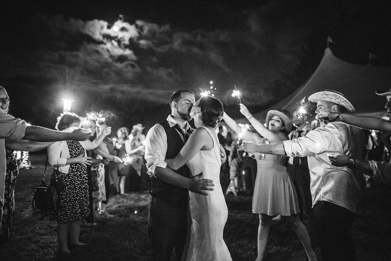 mountain meadows lodge wedding,